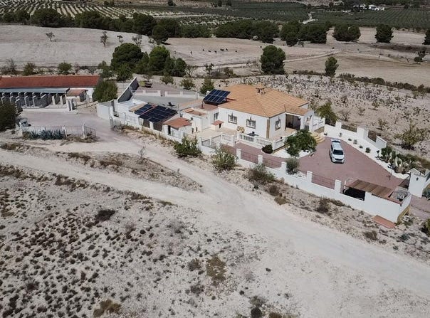 Salinas, Valencian Community 03638