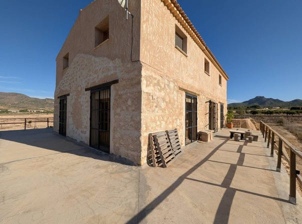 Salinas, Valencian Community 03638