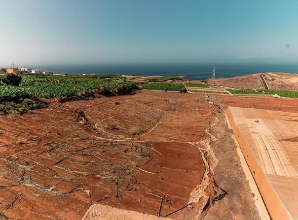 Adeje, Canary Islands 38678