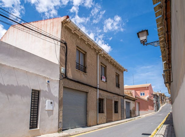 Pinoso, Valencian Community 03650