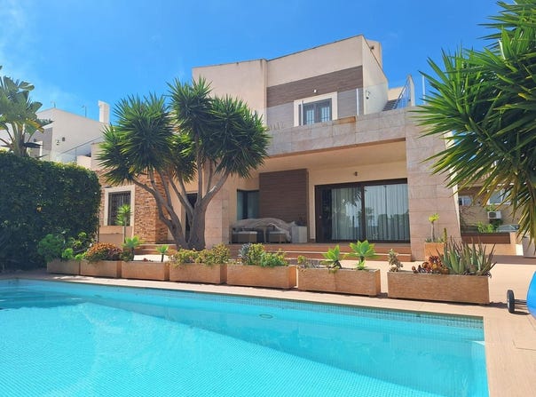 Torrevieja, Valencian Community 03180