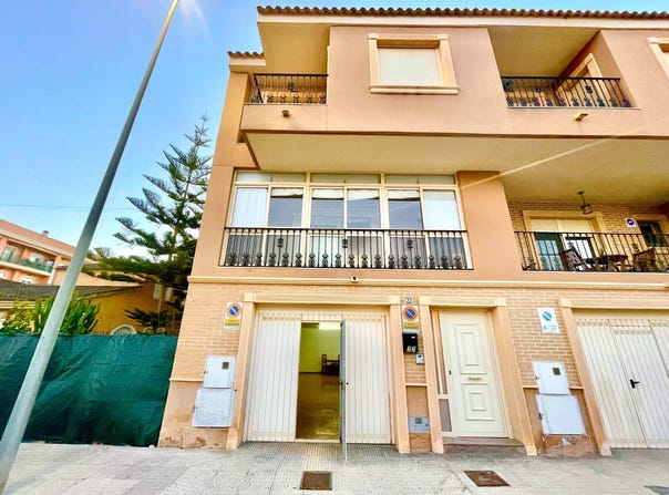 Almoradí, Valencian Community 03160