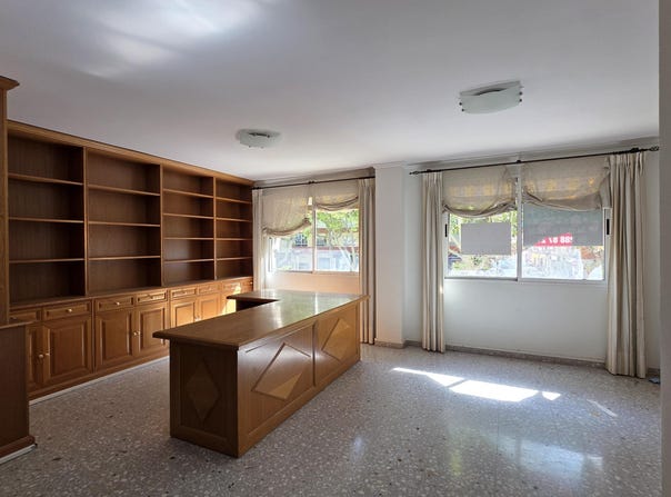 Oliva, Valencian Community 46780