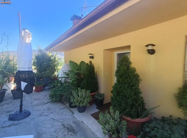 A Cañiza, Galicia 36884