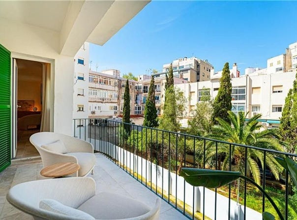 Palma, Balearic Islands 07011