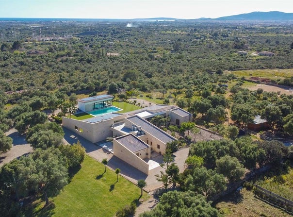 Marratxi, The Balearic Islands 07141
