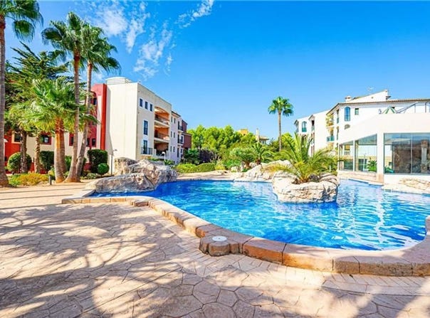 Calvià, Balearic Islands 07184
