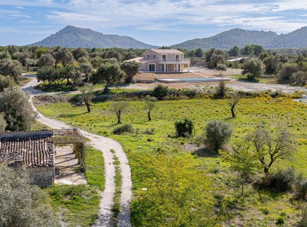 Pollença, The Balearic Islands 07460