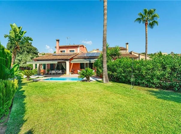 Calvià, Balearic Islands 07184