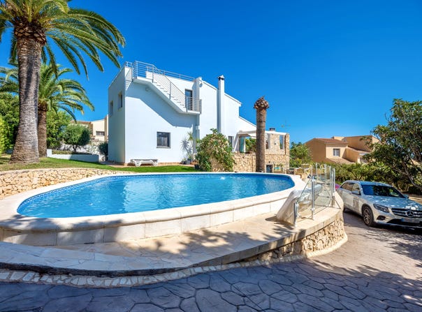 Calpe, Valencian Community 03710