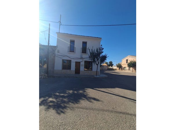 Pinoso, Valencian Community 03650