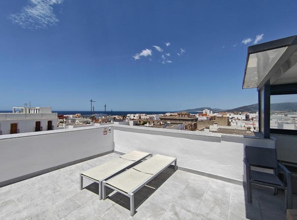 Tarifa, Andalusia 11380