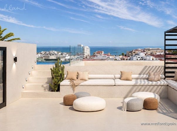 Torrevieja, Valencia 03180