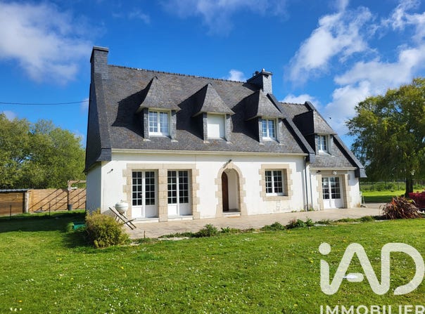 Plomeur, Brittany 29120