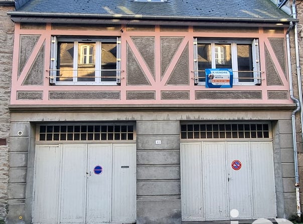 Dinan, Brittany 22100