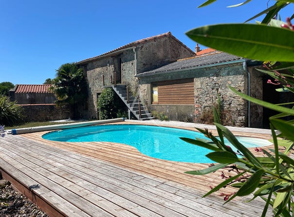 VAIRE, Pays de la Loire 85150
