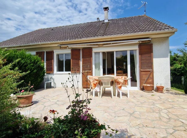 Maintenon, Eure-et-Loir 28130