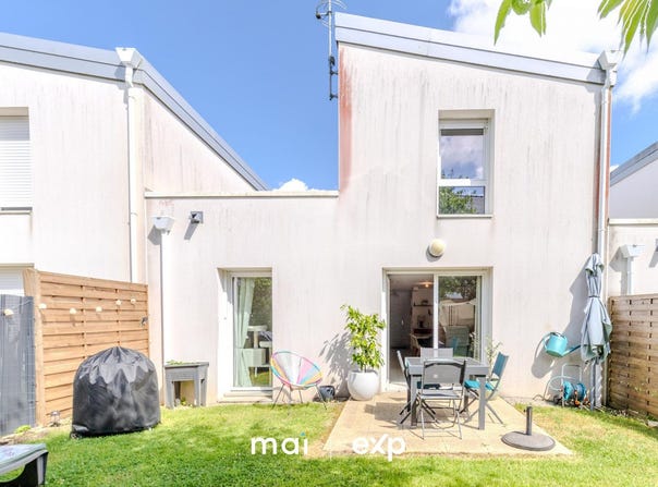 Pluneret, Brittany 56400