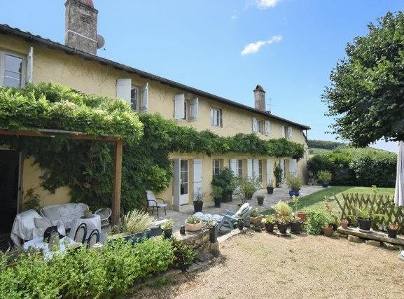 Tournus, Burgundy 71700