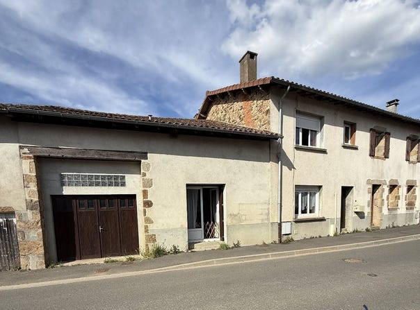 ROCHECHOUART, Nouvelle-Aquitaine 87600