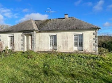 Champeon, Pays de la Loire 53640