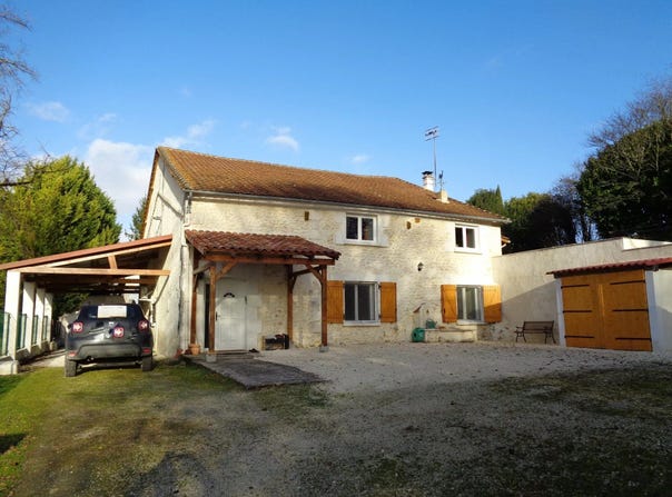 Celles, Aquitaine 24600