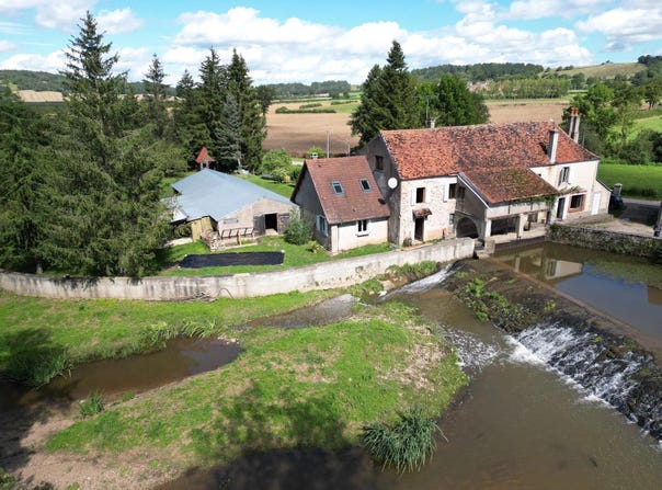 Guillon, Burgundy 89420