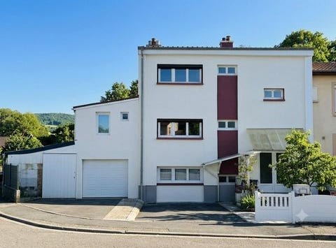 Delle, Franche-Comté 90100