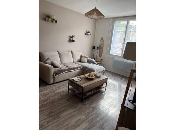 Villeneuve-la-Guyard, Burgundy 89340