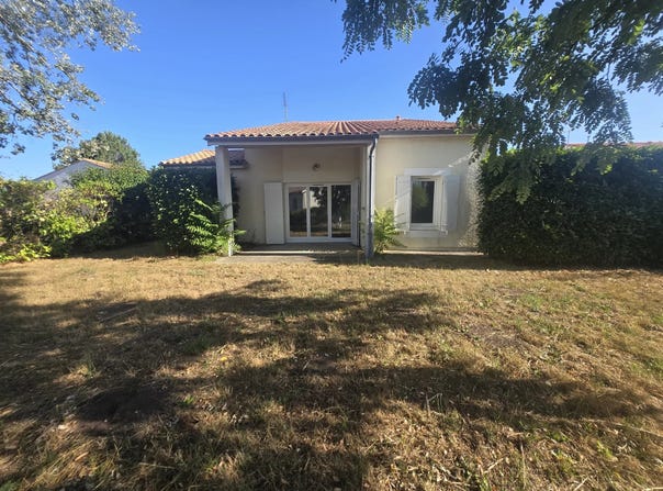 Étauliers, Gironde 33820