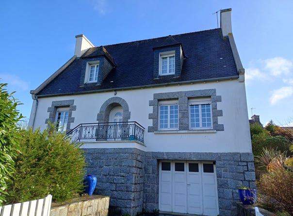 Lanmeur, Brittany 29620