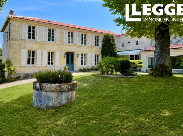 Cognac, Nouvelle-Aquitaine 16100