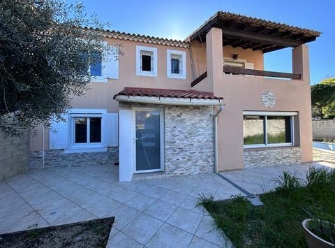 Milhaud, Languedoc-Roussillon 30540