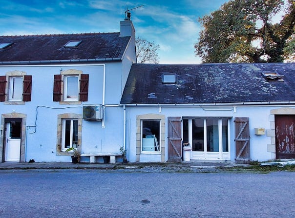 Laz, Brittany 29520
