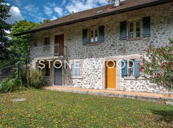 La Roche-sur-Foron, Haute-Savoie 74800
