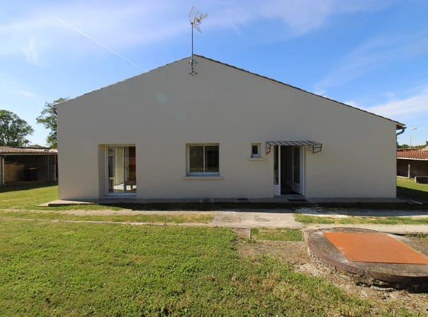 Saint-Pierre-d'Amilly, Charente-Maritime 17700