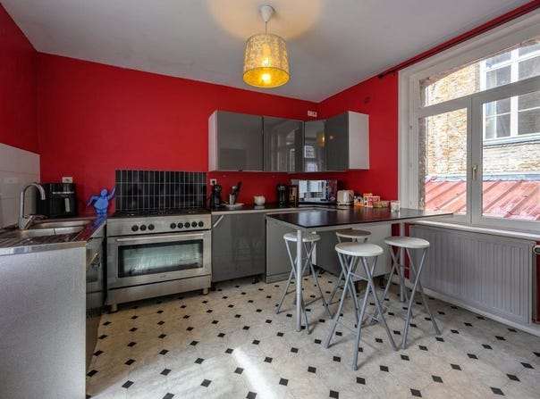 Douai, Nord-Pas-de-Calais 59500