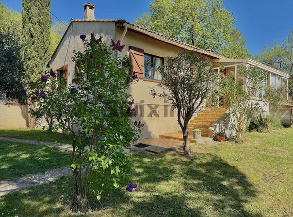 Vézénobres, Occitanie 30360