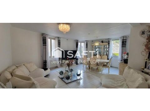 Agen, Aquitaine 47000