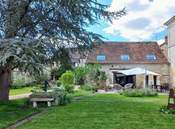 Le Petit-Pressigny, Centre 37350