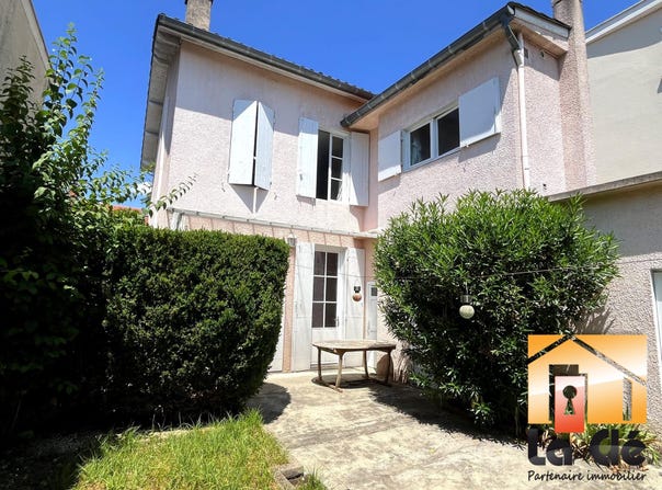 Agen, Aquitaine 47000