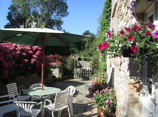 Bretteville, Normandy 50110