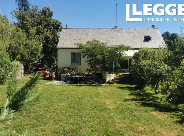 Malestroit, Brittany 56140