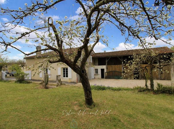 Barbezieux-Saint-Hilaire, Charente 16300