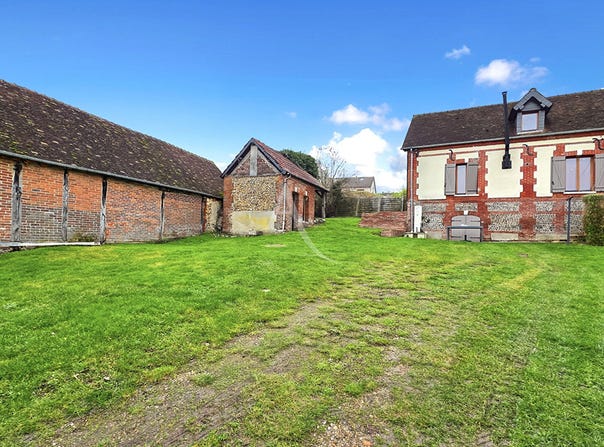 GISORS, Normandy 27140