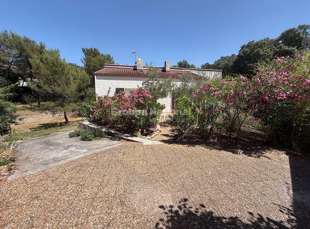 Caveirac, Languedoc-Roussillon 30820