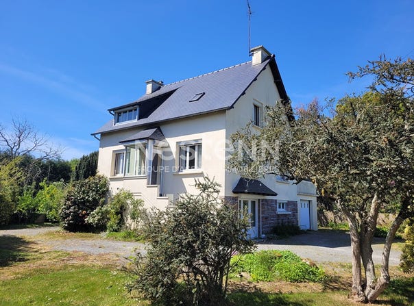 Plouha, Brittany 22580