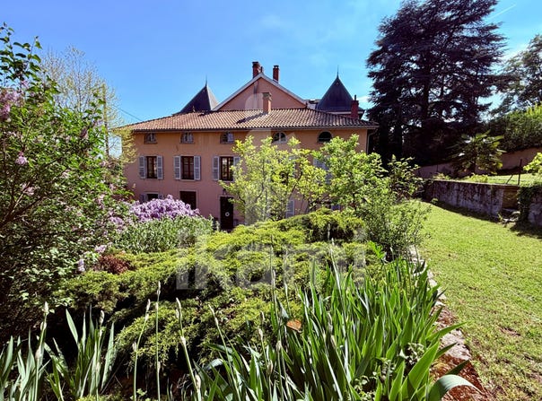 Saint-Genis-Laval, Rhône-Alpes 69230