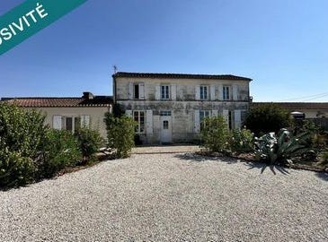 Dompierre-Sur-Charente, Poitou-Charentes 17610