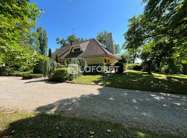 Louhans, Burgundy 71500